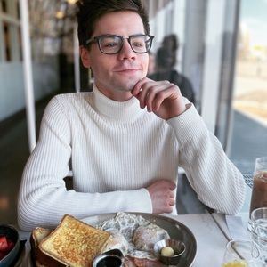 Meet your Posher, Tyler